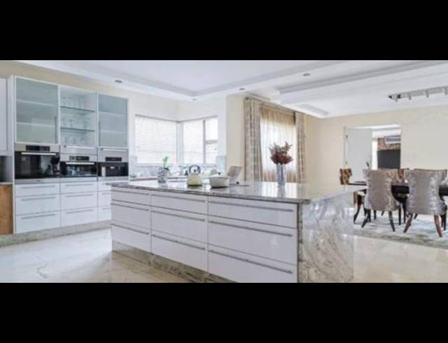 5 BEDROOM HOUSE FOR SALE IN MEYERSDAL ECO ESTATE